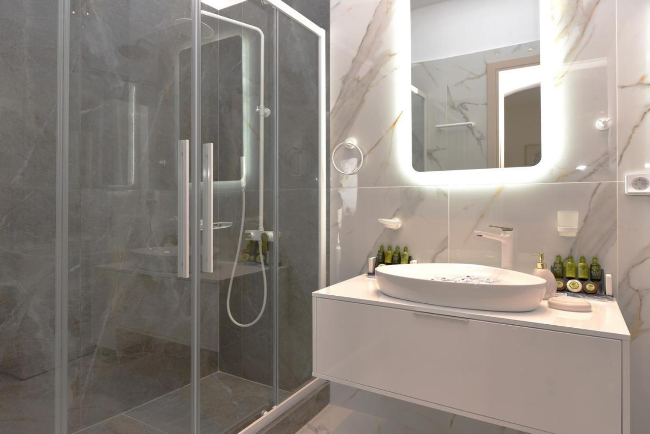 Syrene Luxury Suites 에르무폴리 외부 사진
